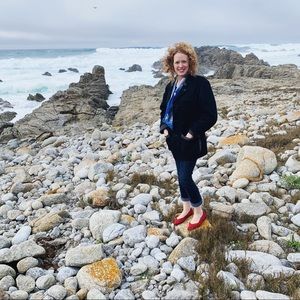 Meet your Posher, Kristen lee